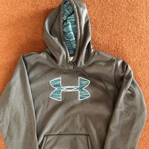 Under Armor Women’s hoodie XL